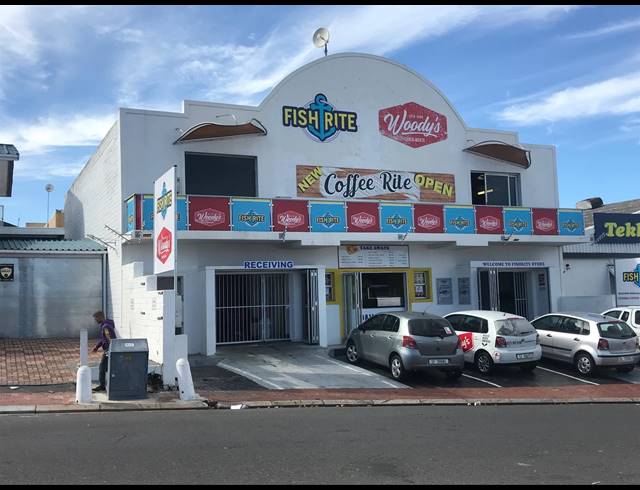 600M² RETAIL FOR SALE IN OAKDALE
